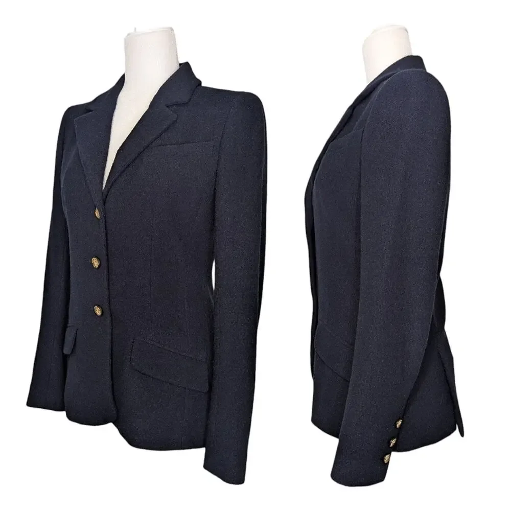 Chanel Cruise 2010 (10C) Jacket Navy Boucle Blazer Gold CC Buttons FR 38 US 6